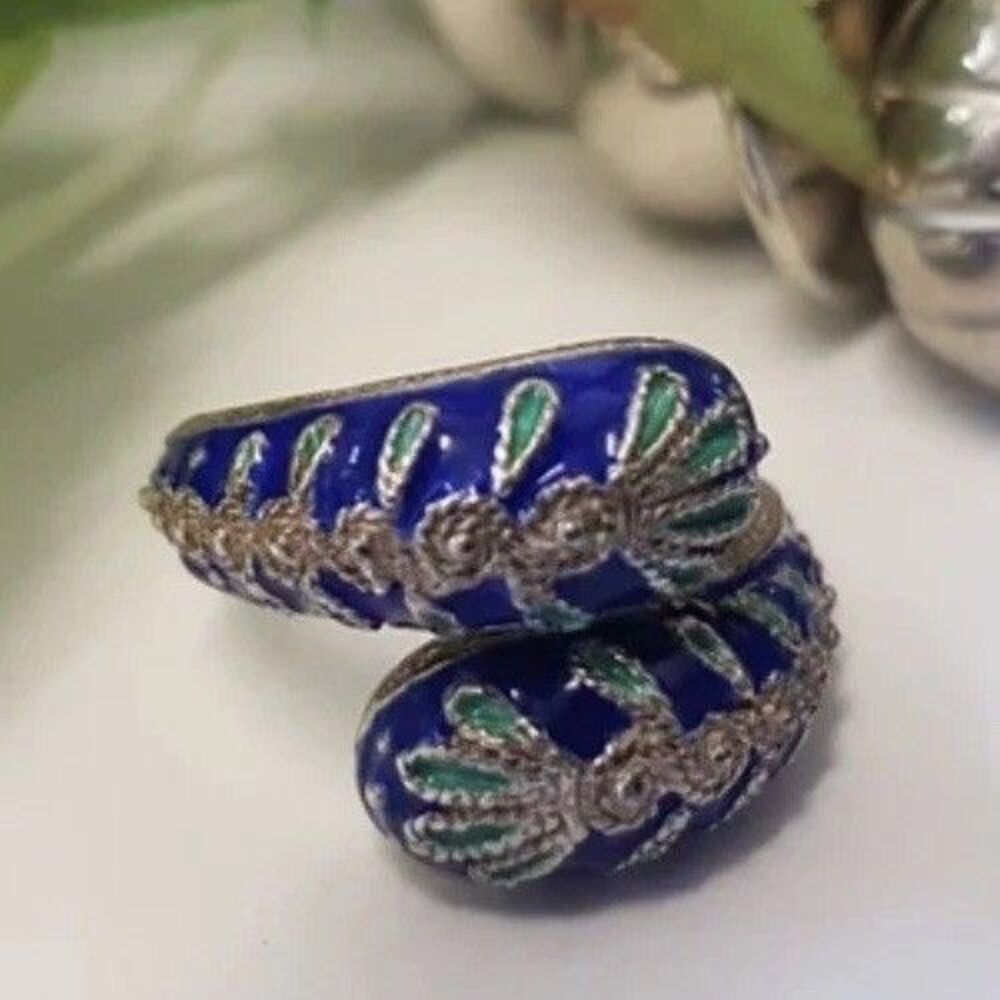 Vintage Ring silver 925 intricately crafted enamel Snake Victorian Style Blue